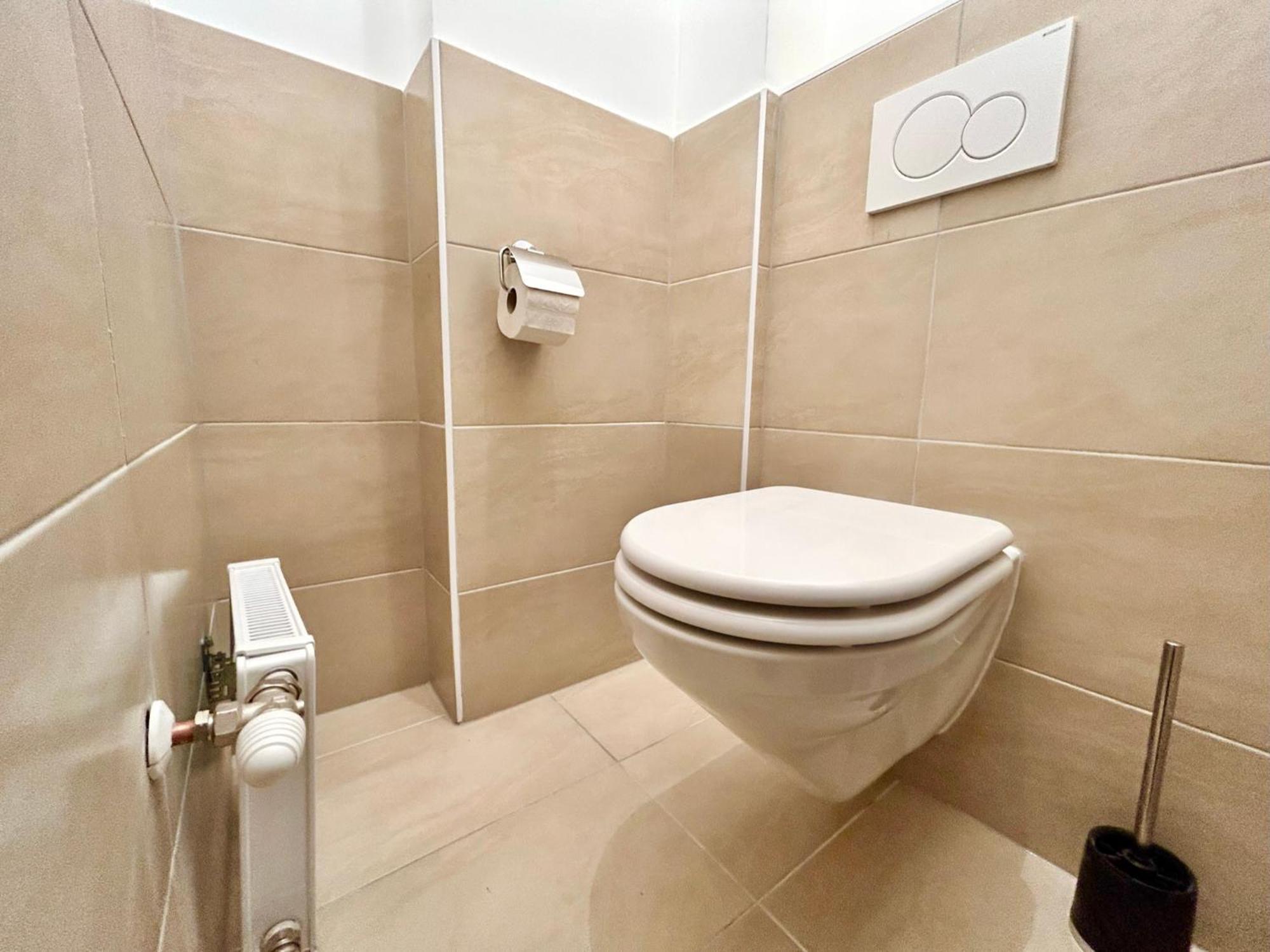 Stylish Schonbrunn Apartments With Free Parking Wenen Buitenkant foto